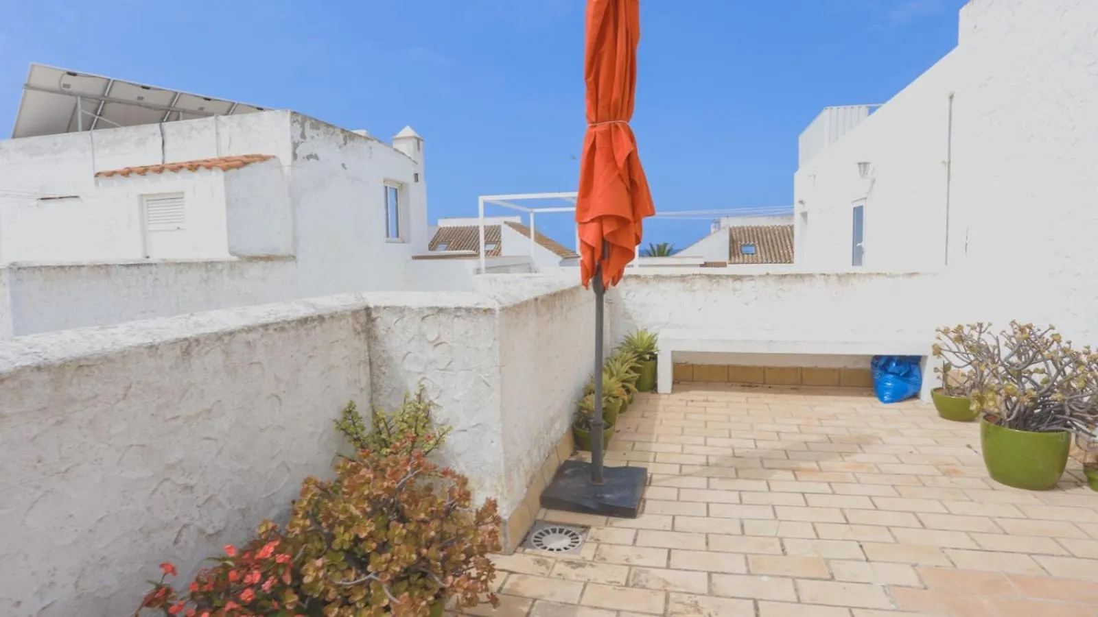 Apartment Las Palmeras Zahara Center Zahara de los Atunes Spain