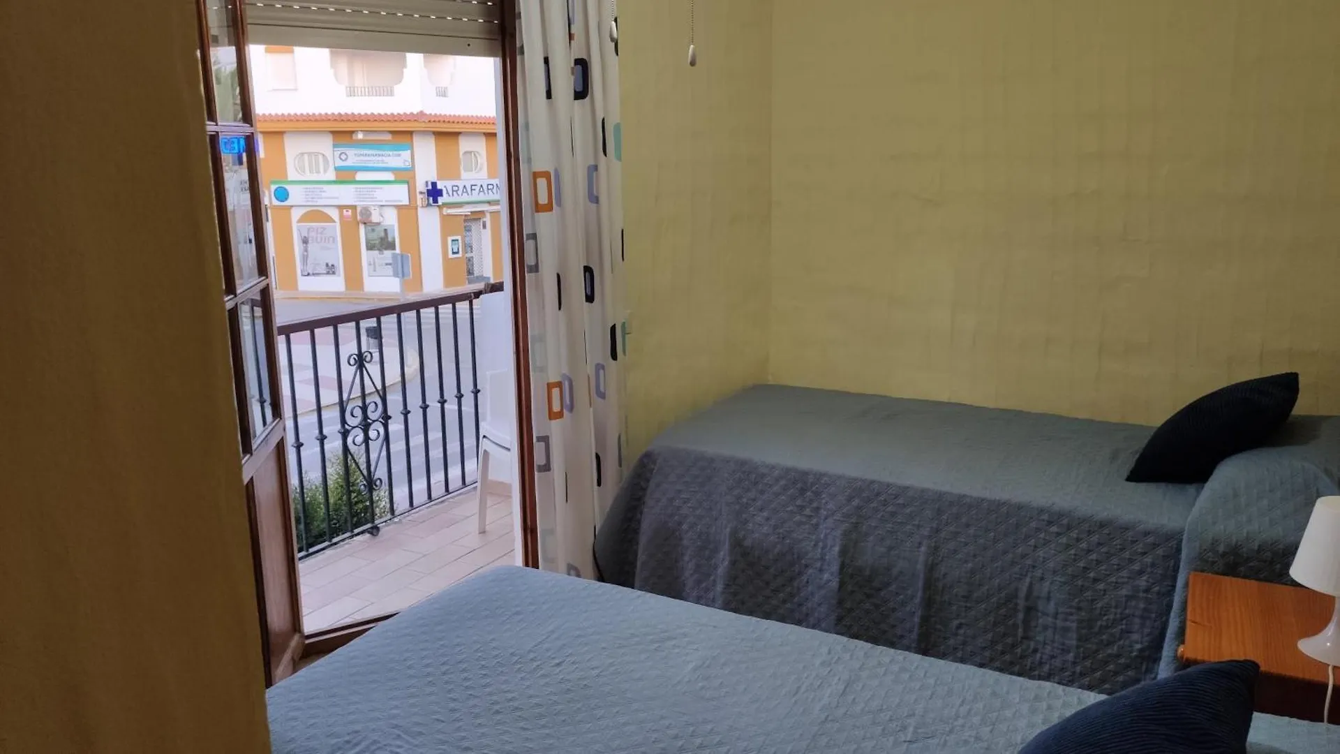 Las Palmeras Zahara Center Zahara de los Atunes Apartment